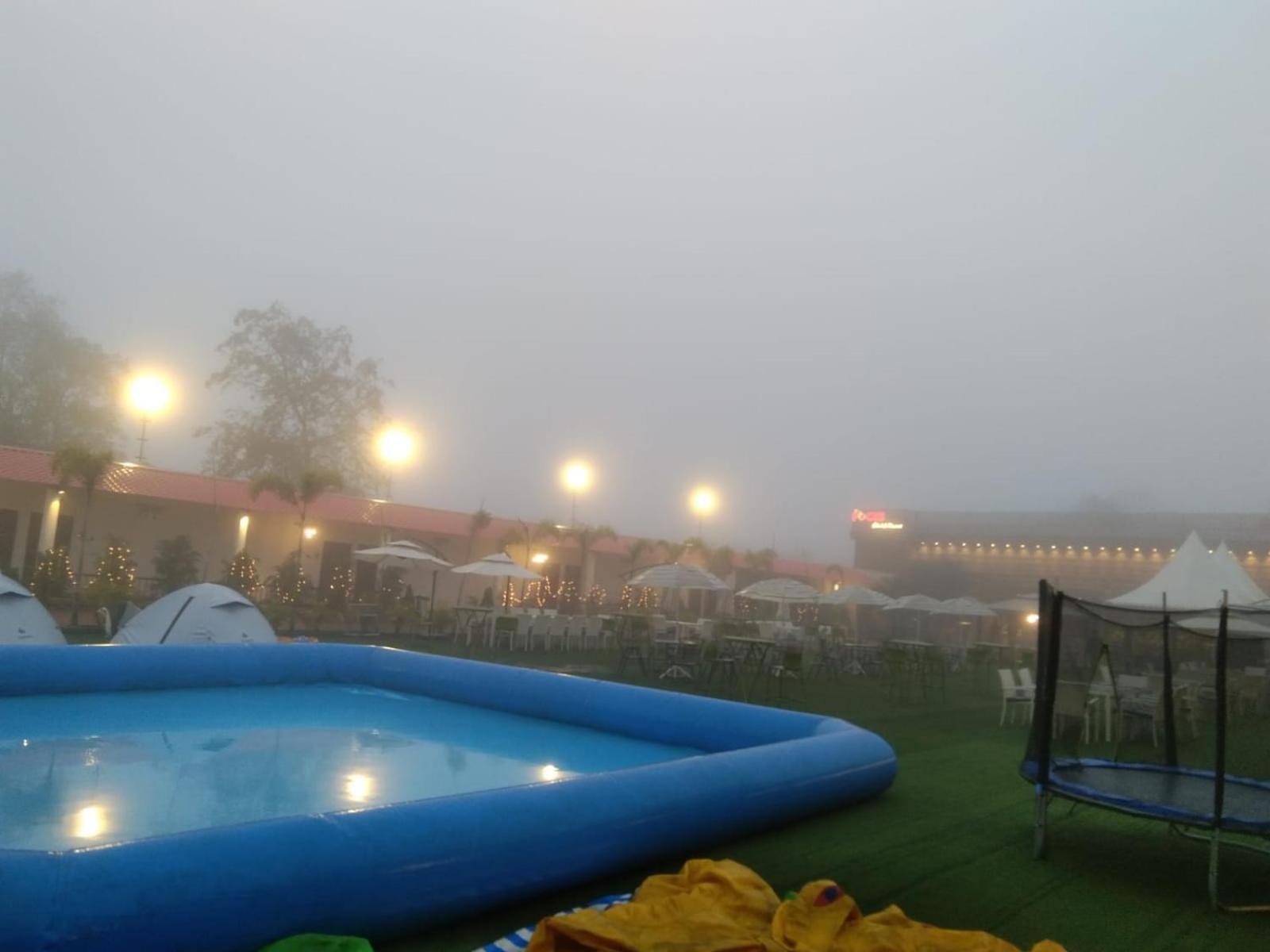 Focus Club And Resort Ráncsí Kültér fotó