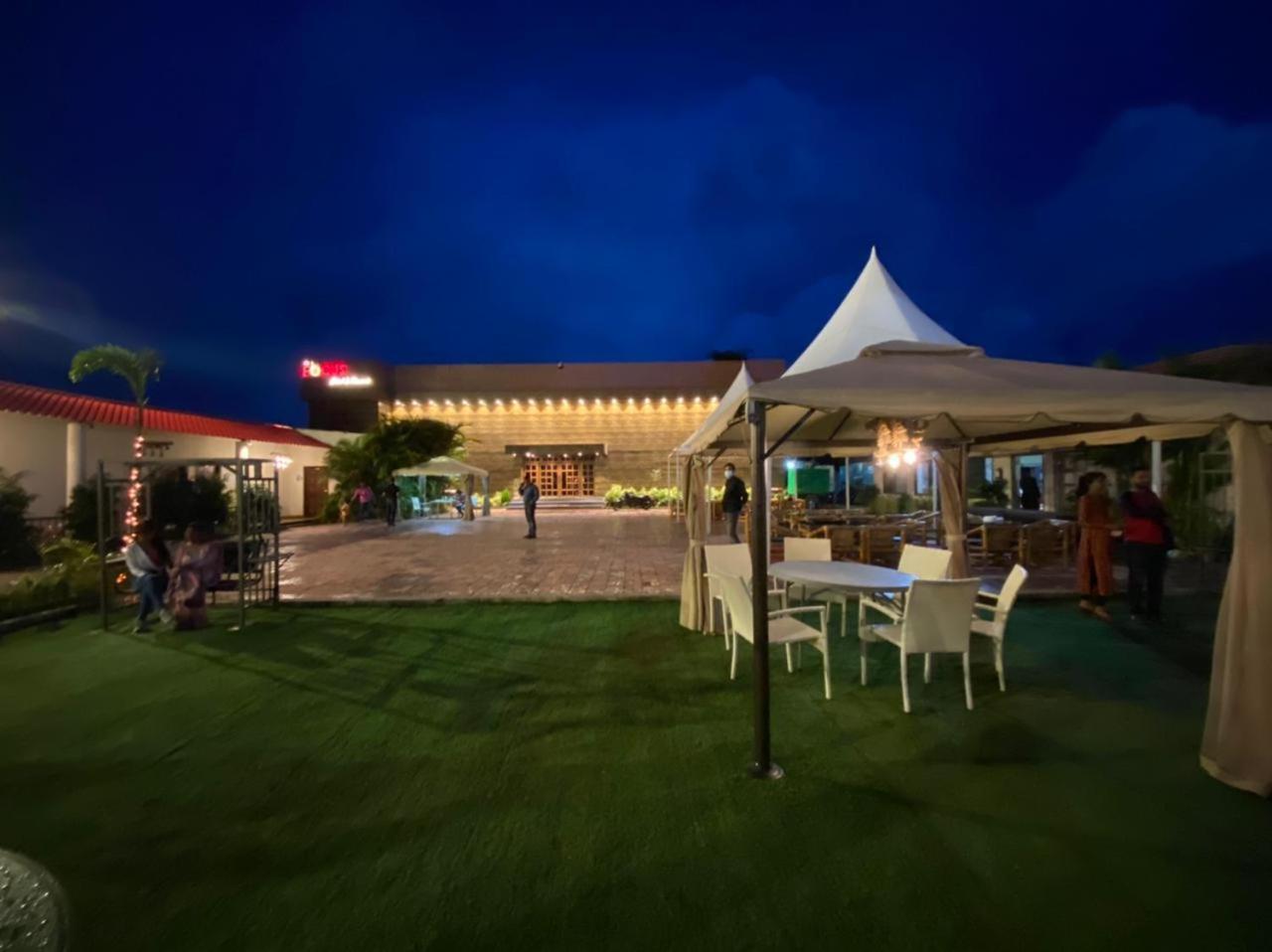 Focus Club And Resort Ráncsí Kültér fotó